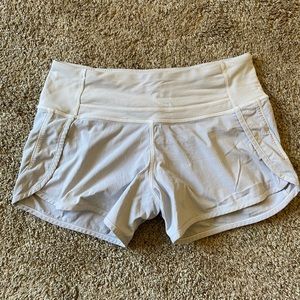 Lululemon speed up shorts sz2